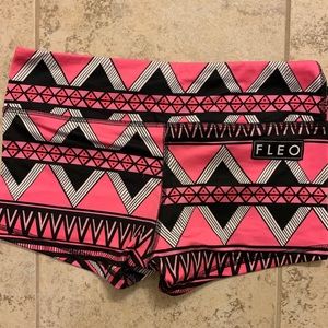 Fleo Pink Tribe Vibes